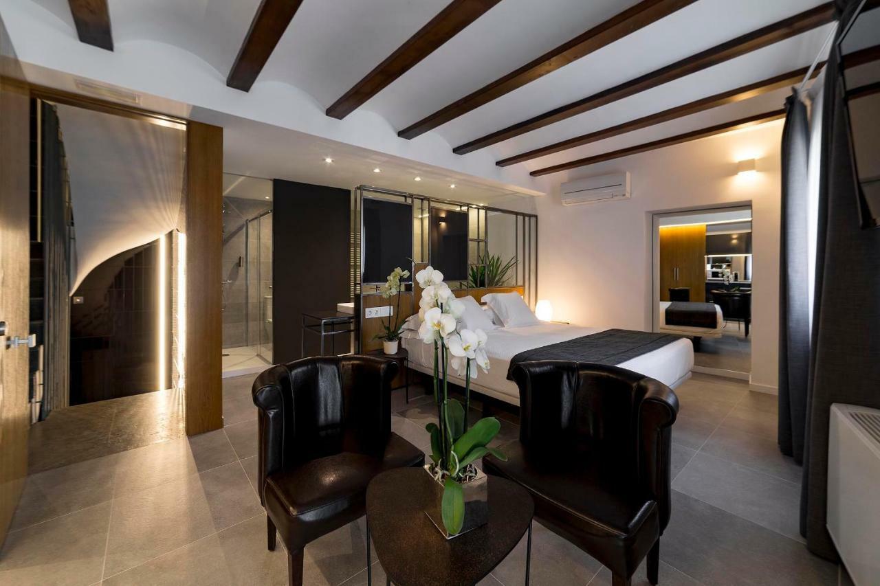 Vinatea Suites Morella Exterior foto